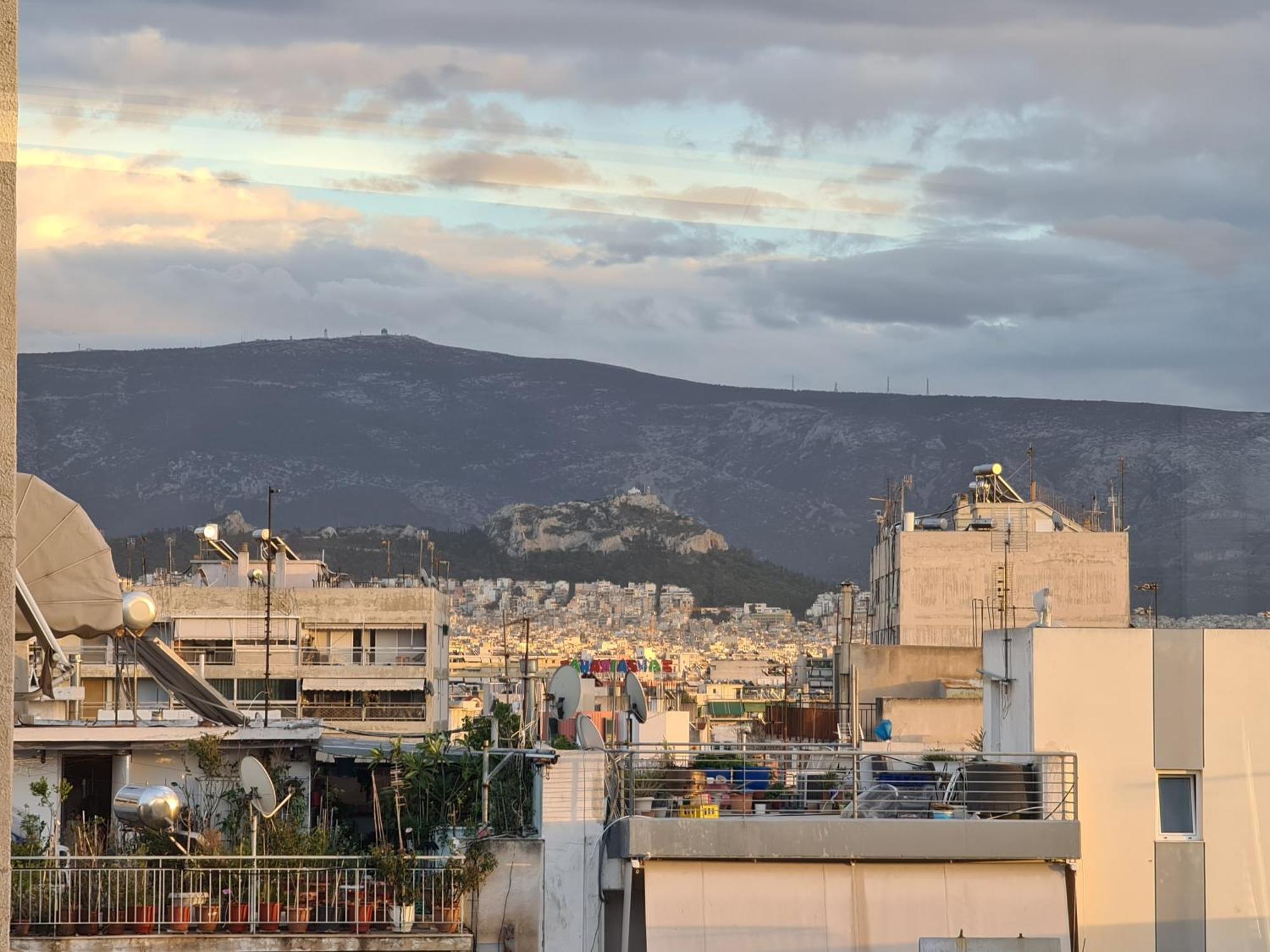 Sunny Home Private Jacuzzi Hydromassage Acropolis & Lycabettus Far View Parking 300M Metro Peristeri Atény Exteriér fotografie