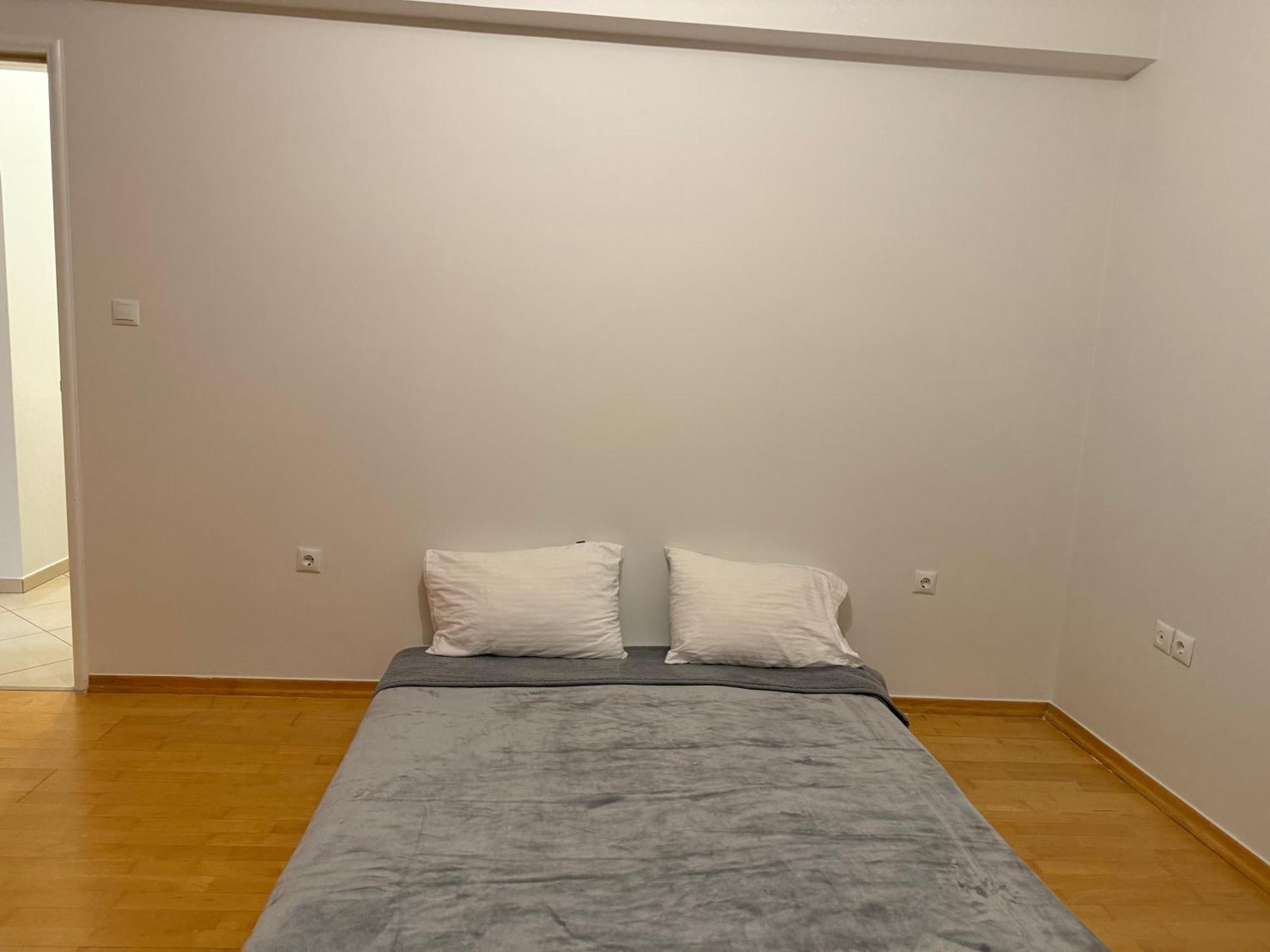 Sunny Home Private Jacuzzi Hydromassage Acropolis & Lycabettus Far View Parking 300M Metro Peristeri Atény Pokoj fotografie